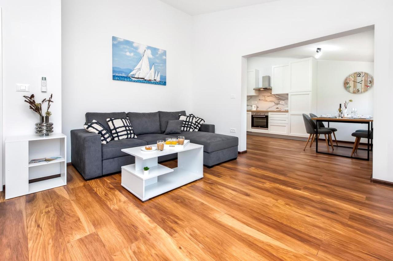 Apartments E&M Pula Luaran gambar